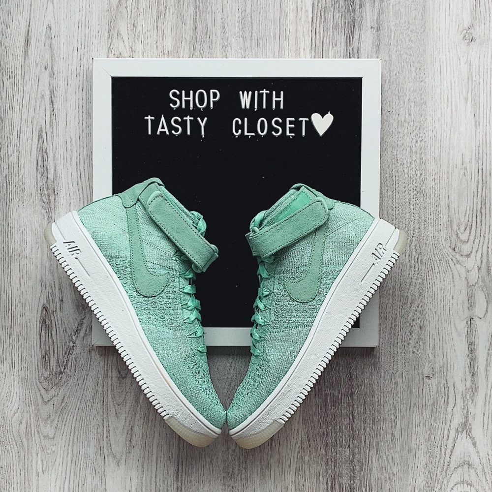 Nike air force1 flyknit sneakers - Picture 3 of 7